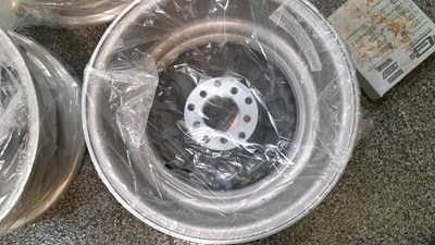 Lot 797 - 5 X CRAGER AERO H/T SERIES MULTI STUD RIMS