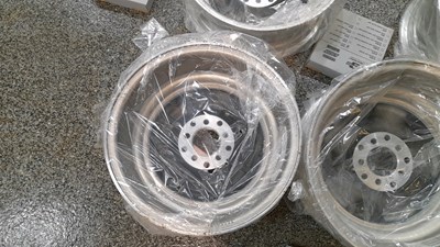 Lot 797 - 5 X CRAGER AERO H/T SERIES MULTI STUD RIMS