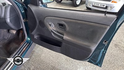Lot 732 - 1997 BMW 323I AUTO