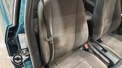 Lot 732 - 1997 BMW 323I AUTO