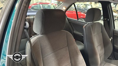 Lot 732 - 1997 BMW 323I AUTO