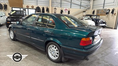 Lot 732 - 1997 BMW 323I AUTO