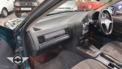 Lot 732 - 1997 BMW 323I AUTO