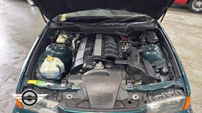 Lot 732 - 1997 BMW 323I AUTO