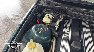 Lot 732 - 1997 BMW 323I AUTO