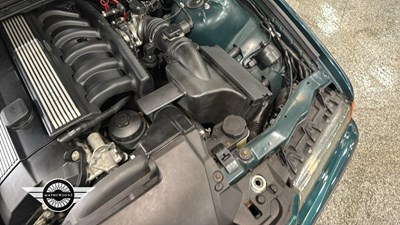 Lot 732 - 1997 BMW 323I AUTO