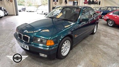 Lot 732 - 1997 BMW 323I AUTO