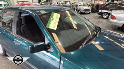 Lot 732 - 1997 BMW 323I AUTO
