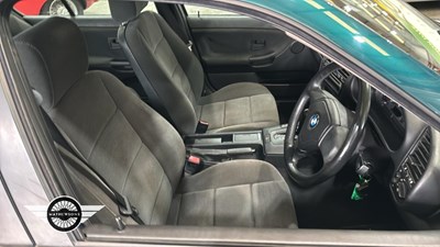 Lot 732 - 1997 BMW 323I AUTO