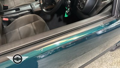 Lot 732 - 1997 BMW 323I AUTO