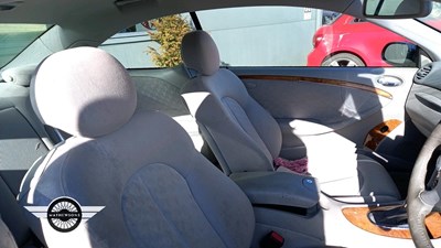 Lot 878 - 2004 MERCEDES CLK 240 ELEGANCE AUTO