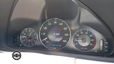 Lot 878 - 2004 MERCEDES CLK 240 ELEGANCE AUTO