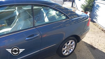 Lot 878 - 2004 MERCEDES CLK 240 ELEGANCE AUTO