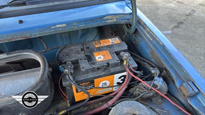 Lot 678 - 1990 FORD ESCORT 35