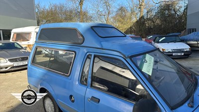 Lot 678 - 1990 FORD ESCORT 35