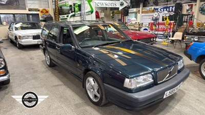 Lot 720 - 1994 VOLVO 850 TURBO AUTO