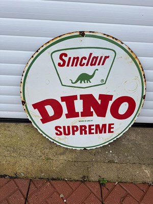 Lot 795 - LARGE SINCLAIR DINO SUPREME ENAMEL SIGN 30" DIA