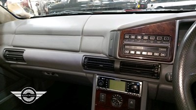 Lot 899 - 1999 ROVER 820 VITESSE