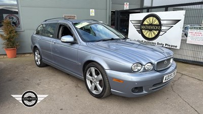 Lot 826 - 2009 JAGUAR X-TYPE SE AUTO