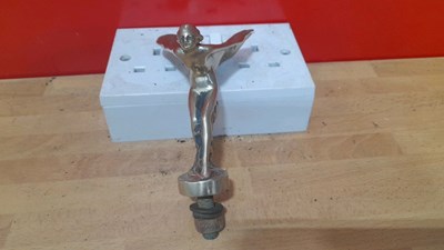 Lot 203 - SPIRIT OF ECSTACY BRASS CAR MASCOT