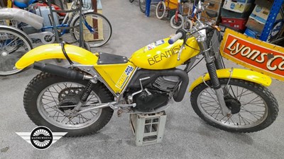Lot 552 - circa 1975 SUZUKI BEAMISH