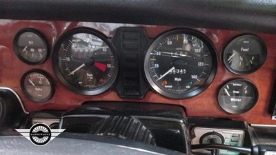 Lot 834 - 1978 DAIMLER SOVEREIGN 4.2 LWB AUTO