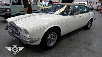 Lot 834 - 1978 DAIMLER SOVEREIGN 4.2 LWB AUTO
