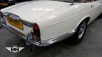 Lot 834 - 1978 DAIMLER SOVEREIGN 4.2 LWB AUTO