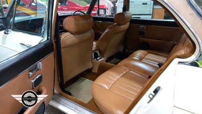 Lot 834 - 1978 DAIMLER SOVEREIGN 4.2 LWB AUTO