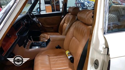 Lot 834 - 1978 DAIMLER SOVEREIGN 4.2 LWB AUTO