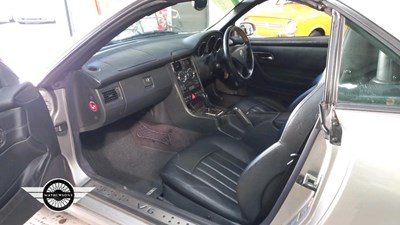Lot 634 - 2003 MERCEDES SLK32 AMG