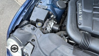 Lot 636 - 2001 JAGUAR S-TYPE V8 AUTO
