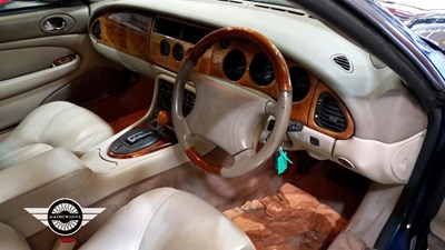 Lot 536 - 1997 JAGUAR XK8 CONVERTIBLE AUTO