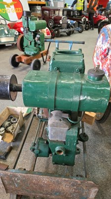 Lot 315 - LISTER STATIONARY ENGINE