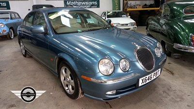 Lot 132 - 2000 JAGUAR S-TYPE V6 SE AUTO