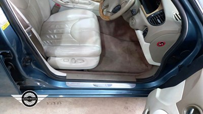 Lot 132 - 2000 JAGUAR S-TYPE V6 SE AUTO
