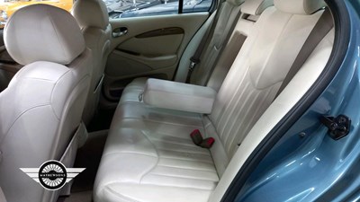 Lot 132 - 2000 JAGUAR S-TYPE V6 SE AUTO