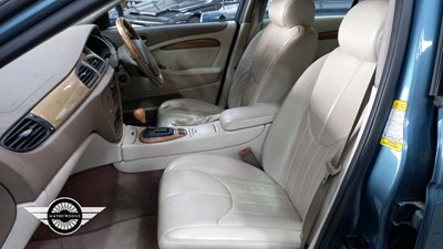Lot 132 - 2000 JAGUAR S-TYPE V6 SE AUTO