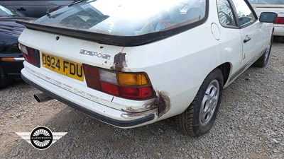 Lot 322 - 1987 PORSCHE 924