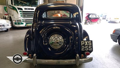 Lot 28 - 1951 FORD V8 PILOT