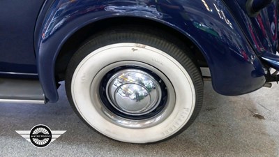 Lot 28 - 1951 FORD V8 PILOT