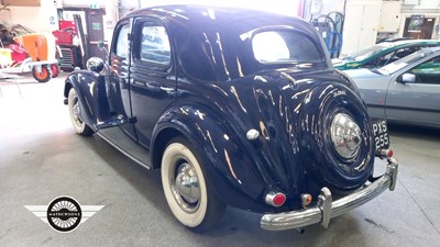 Lot 28 - 1951 FORD V8 PILOT