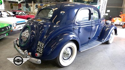 Lot 28 - 1951 FORD V8 PILOT