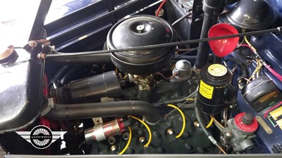Lot 28 - 1951 FORD V8 PILOT