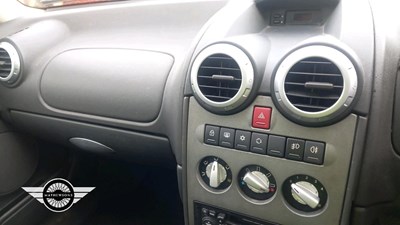 Lot 94 - 2005 MG ZR 105