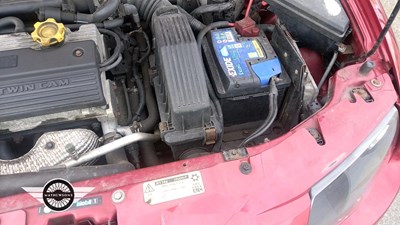 Lot 94 - 2005 MG ZR 105