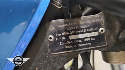 Lot 66 - 1982 BMW