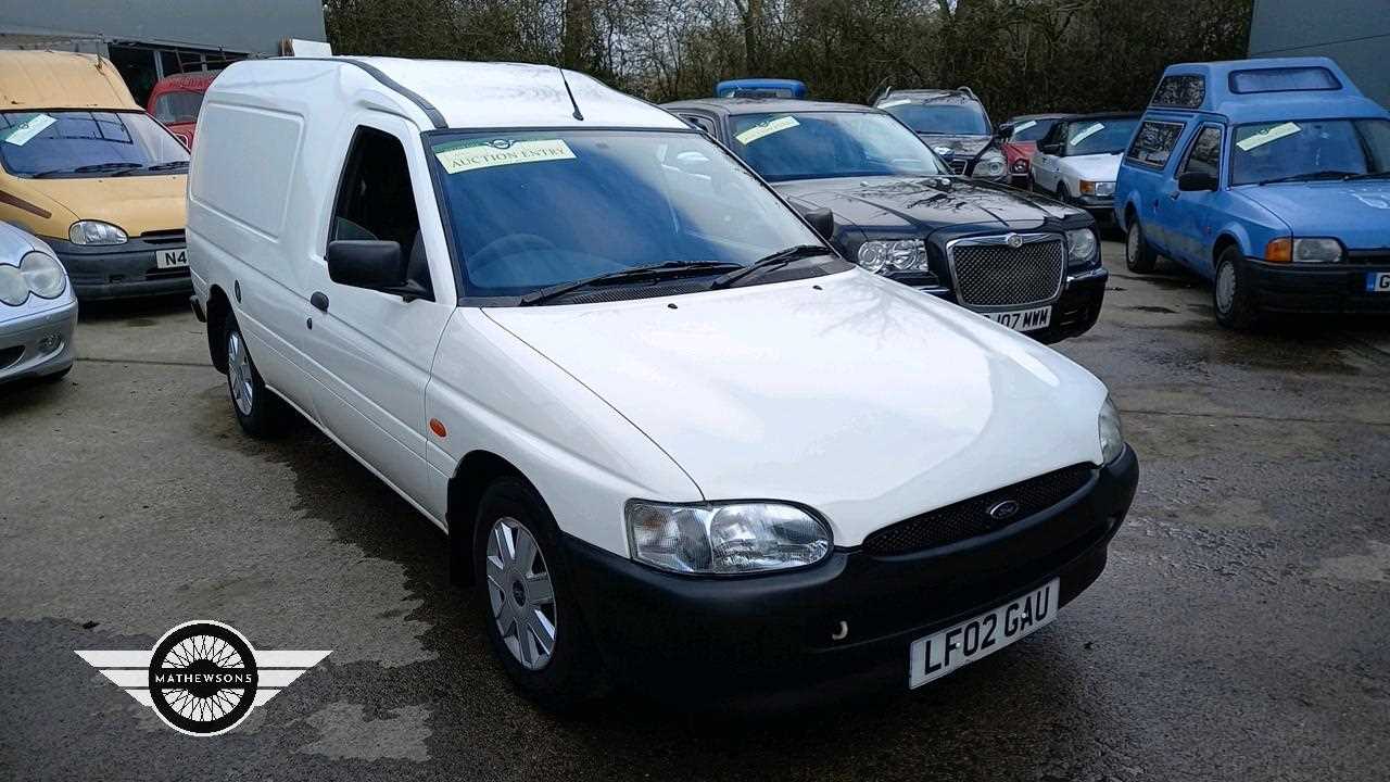 Lot 130 - 2002 FORD ESCORT 55 D
