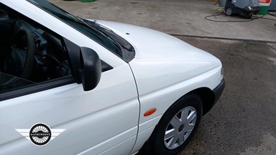 Lot 130 - 2002 FORD ESCORT 55 D