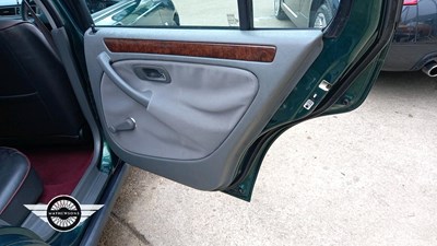 Lot 146 - 1999 ROVER 414I S